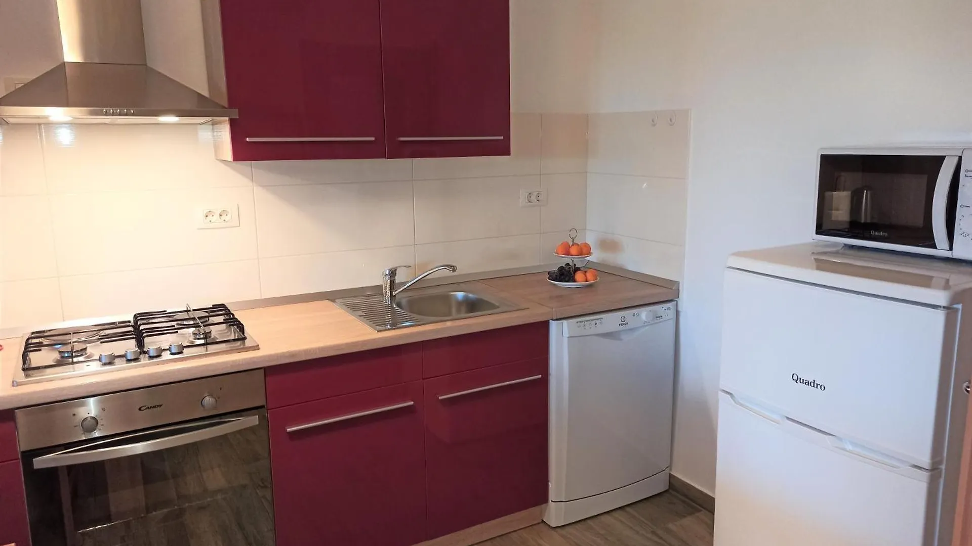 Neue Wohnung In Loborika Mit Grosser Terrasse プーラ クロアチア
