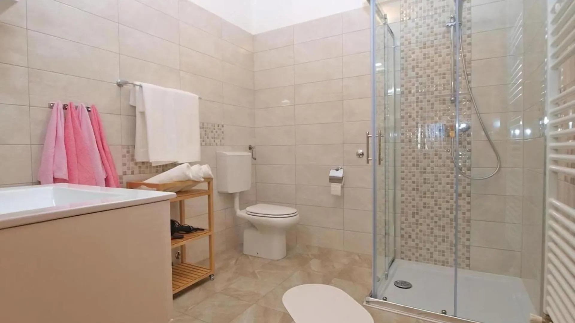 Neue Wohnung In Loborika Mit Grosser Terrasse プーラ 0*,